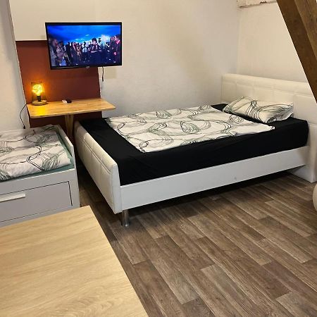 Monteurzimmer Bei Energyfreund Knetzgau Buitenkant foto